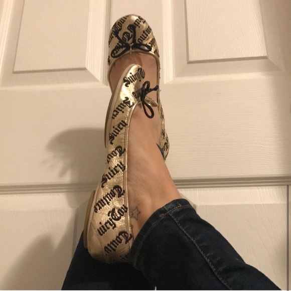 Juicy couture gold ballet flats in gold bag
